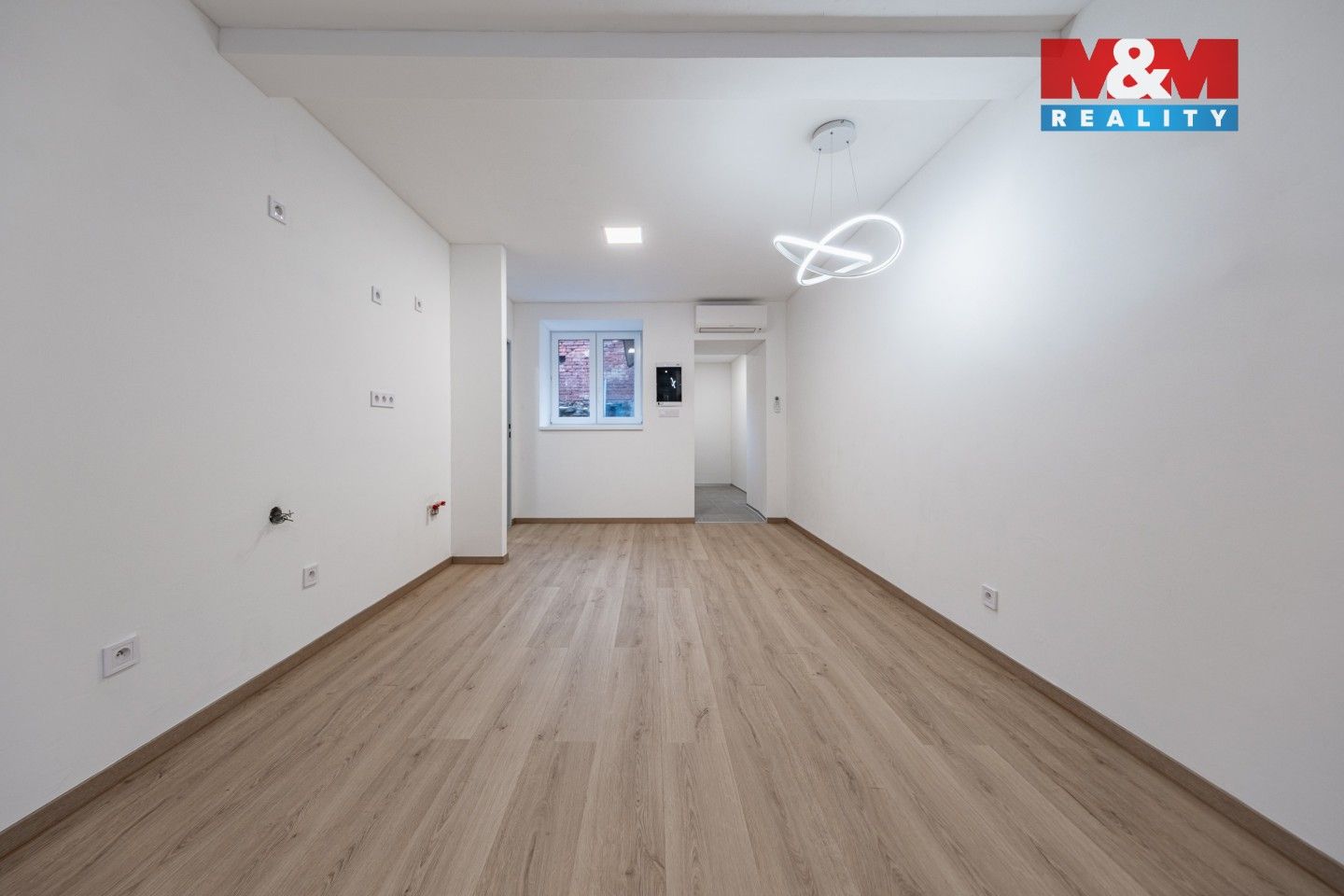 Prodej byt 1+kk - Bylany, Chrášťany, 29 m²