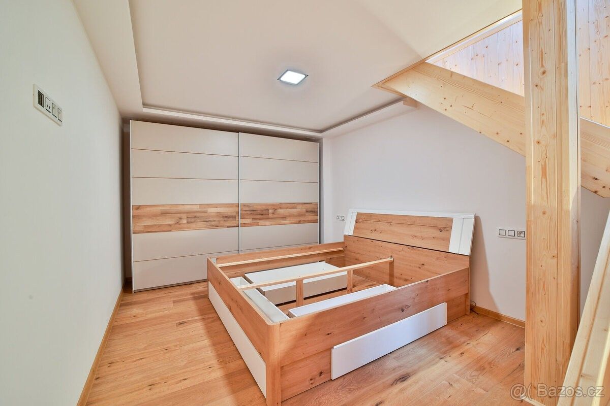 Byty, Karlovy Vary, 360 06 - 2