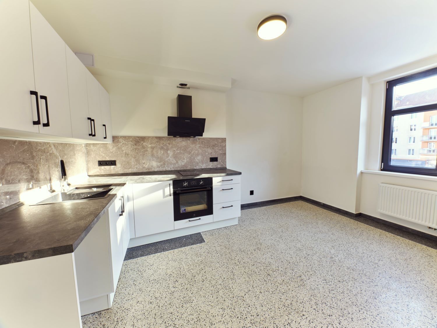 3+kk, Ruská, Teplice, 72 m²