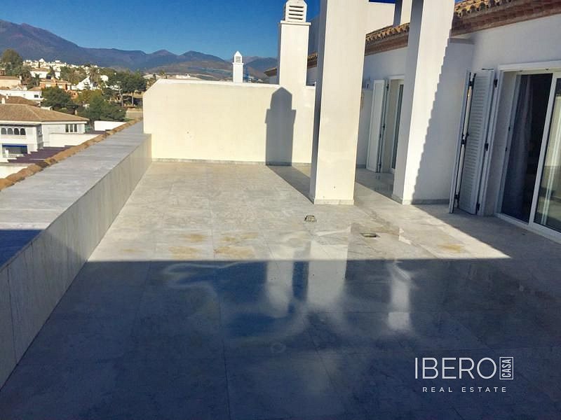 4+kk, Puerto Banús, Španělsko, 291 m² - 1