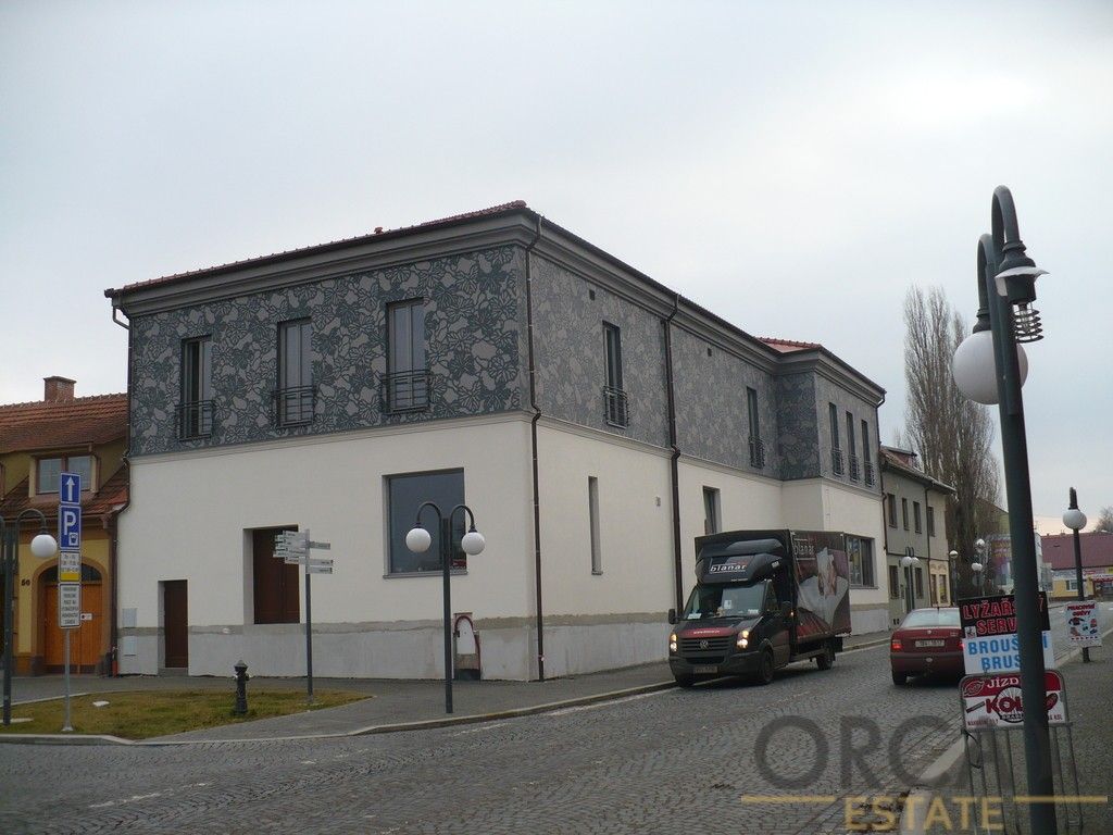 Prodej obchodní prostory - Veselí nad Moravou, 698 01