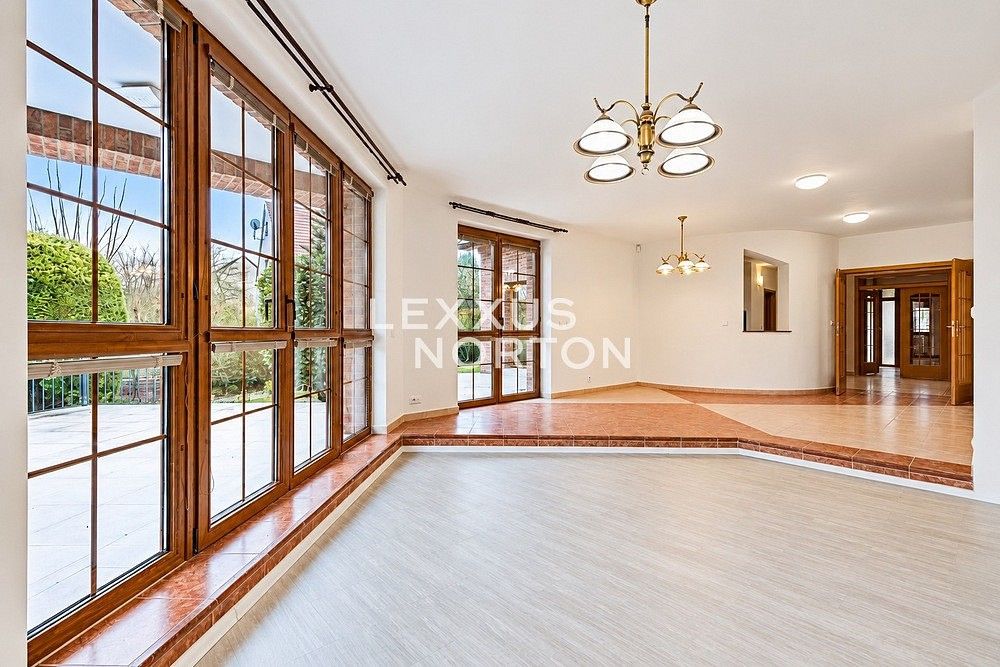 Rodinný dům · 384 m² · Druhého odboje, Praha 6 - Nebušice - 3