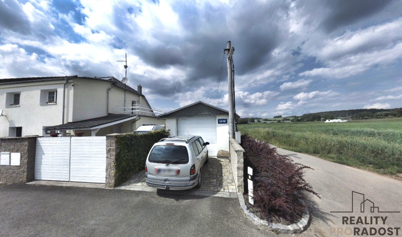 Prodej pozemek pro bydlení - Lišany, 1 002 m² - 5