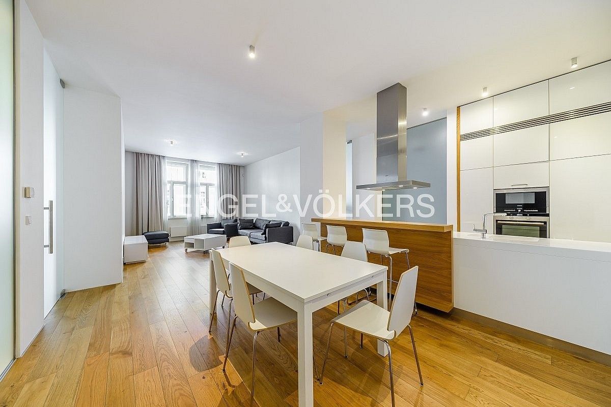 3+kk, Laubova, Praha 3 - Vinohrady, 109 m² - 1