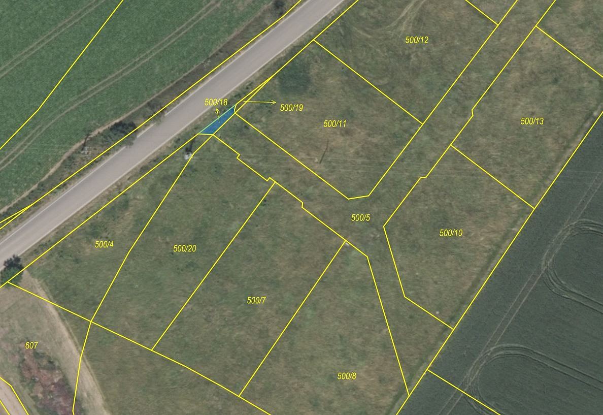 Zemědělský pozemek · Břežany I - 4