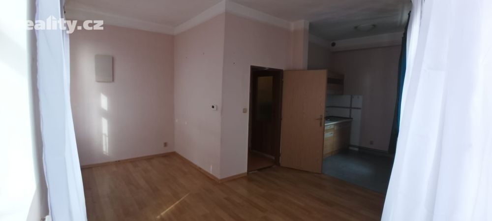 Pronájem byt - Kryštofovo Údolí, 460 01