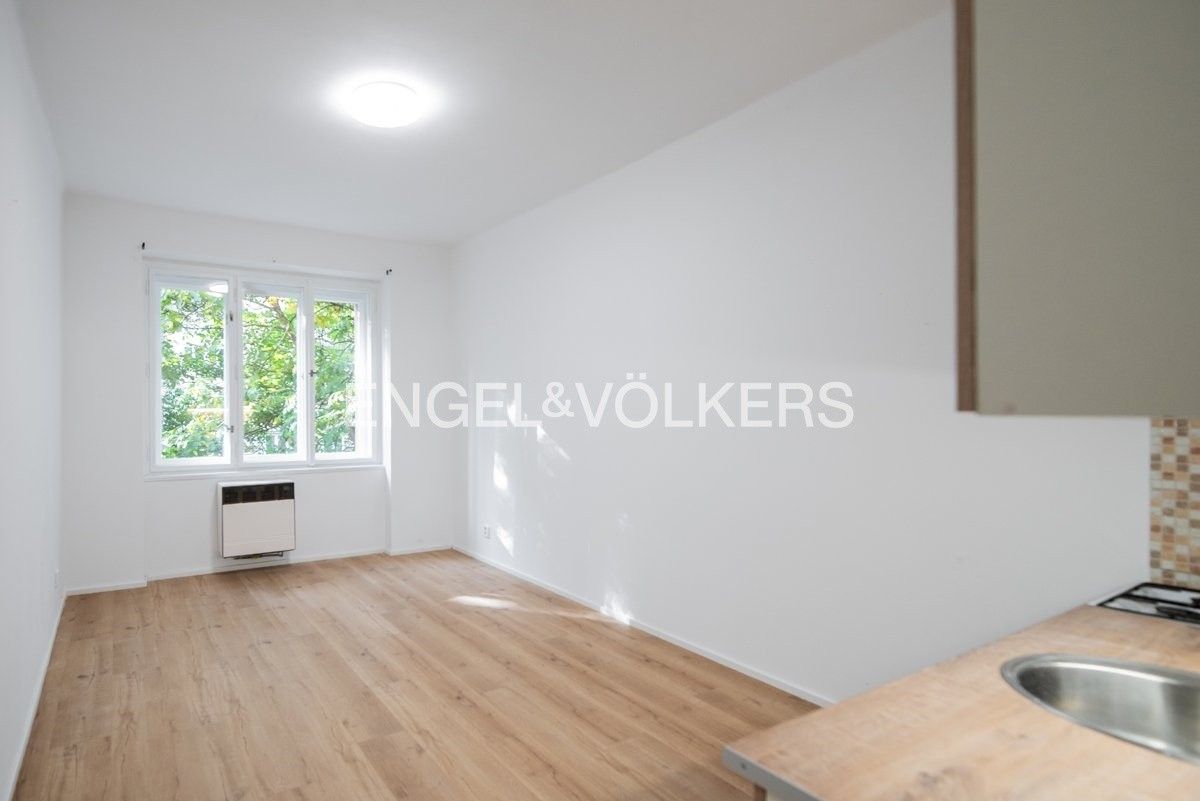 2+kk, Hartigova 1947, Praha Žižkov, 44 m² - 1