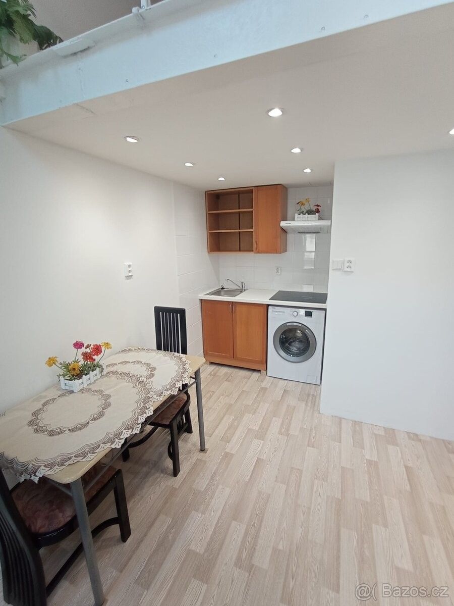 Pronájem byt - Praha, 101 00