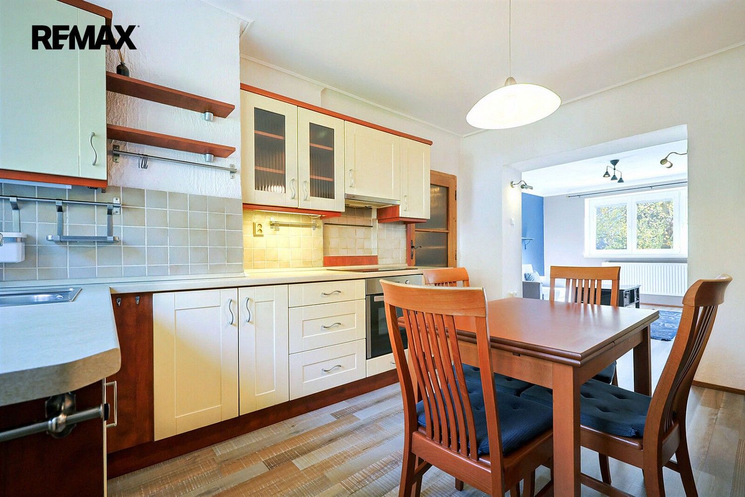 Prodej byt 3+1 - Družstevní, Plzeň - Jižní Předměstí, 64 m² - 2