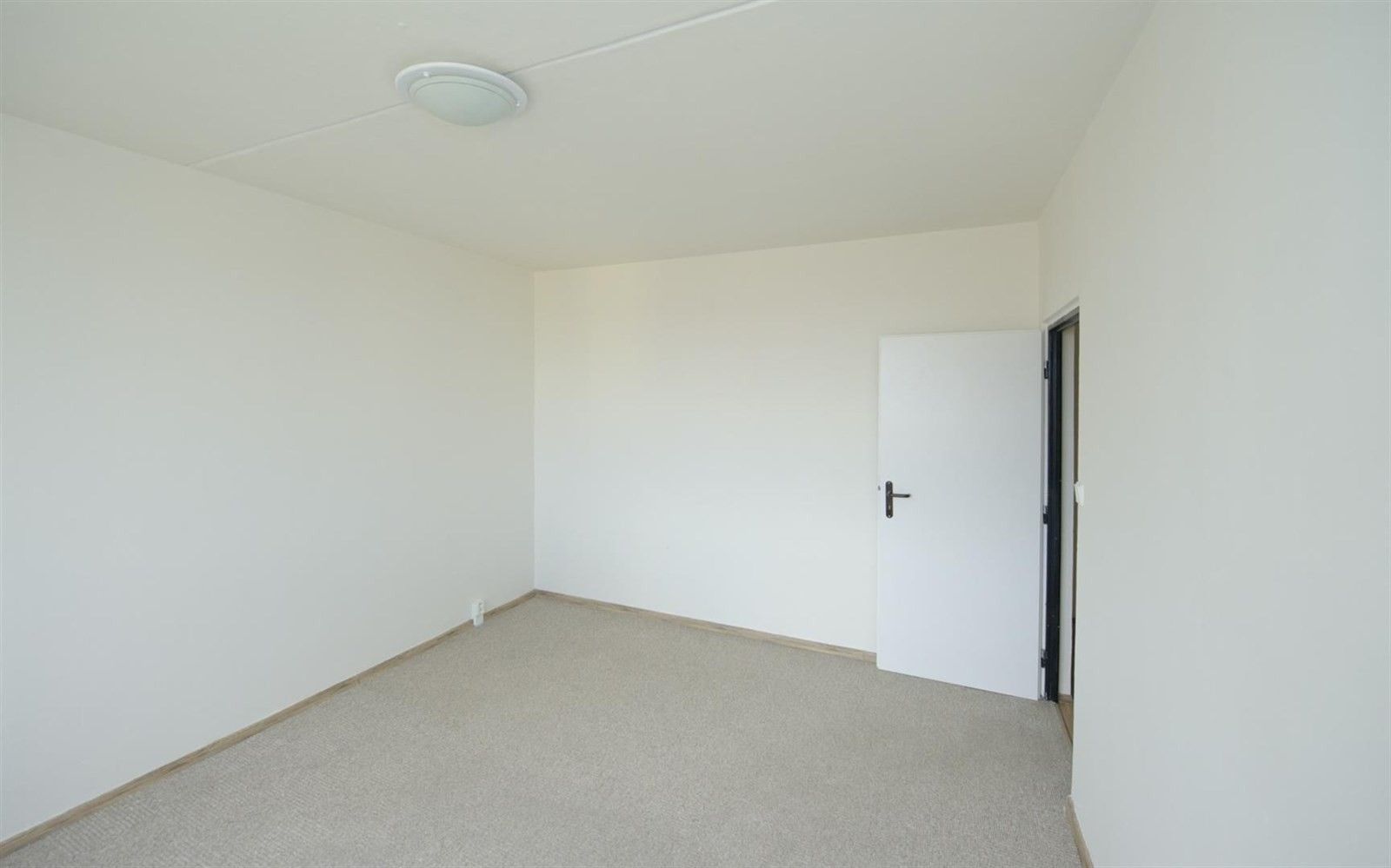 Byt 2+1 · 51 m² · Zahradní 5171, Chomutov - 4