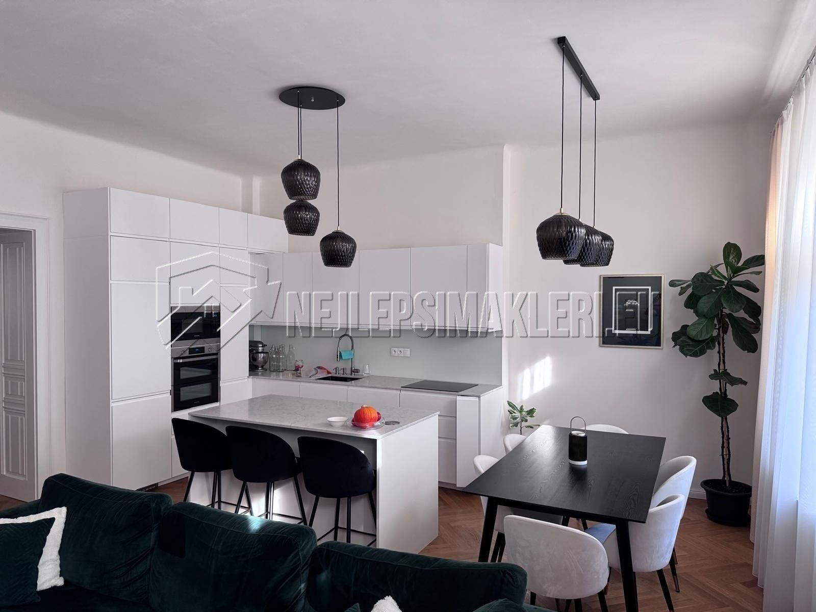 2+kk, Lupáčova, Praha, 80 m² - 1