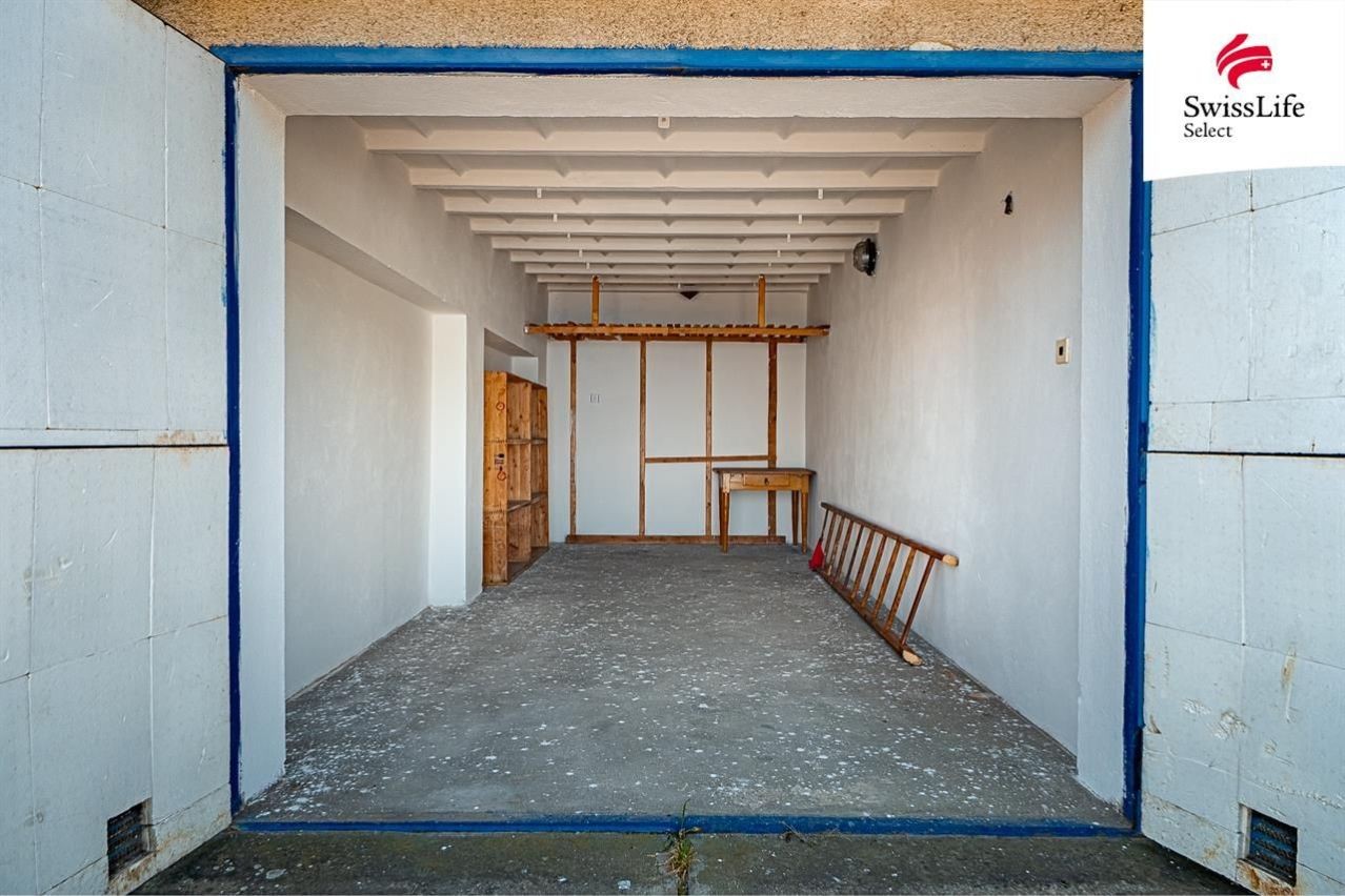 Garáž, 17 m²