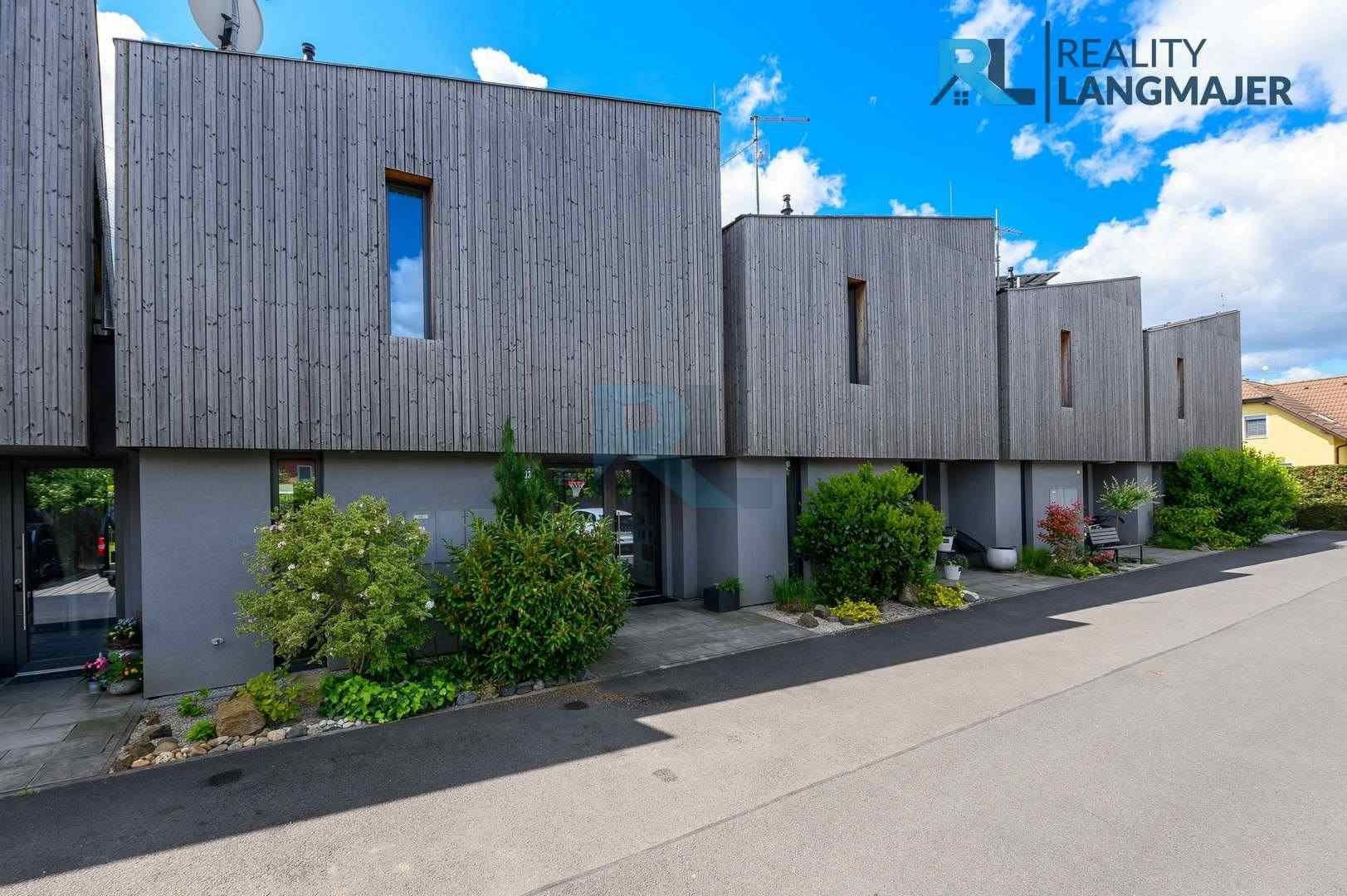 Rodinné domy, Senec, Zruč-Senec, 134 m²