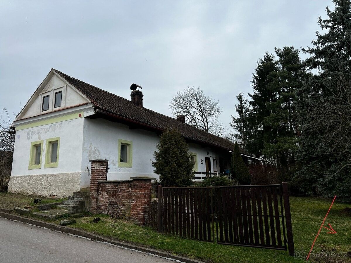Prodej chata - Černožice nad Labem, 503 04, 1 267 m²