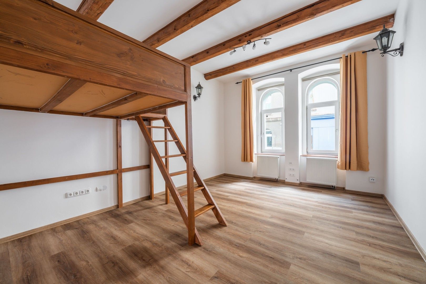 1+1, Karlova, Plzeň, 45 m²