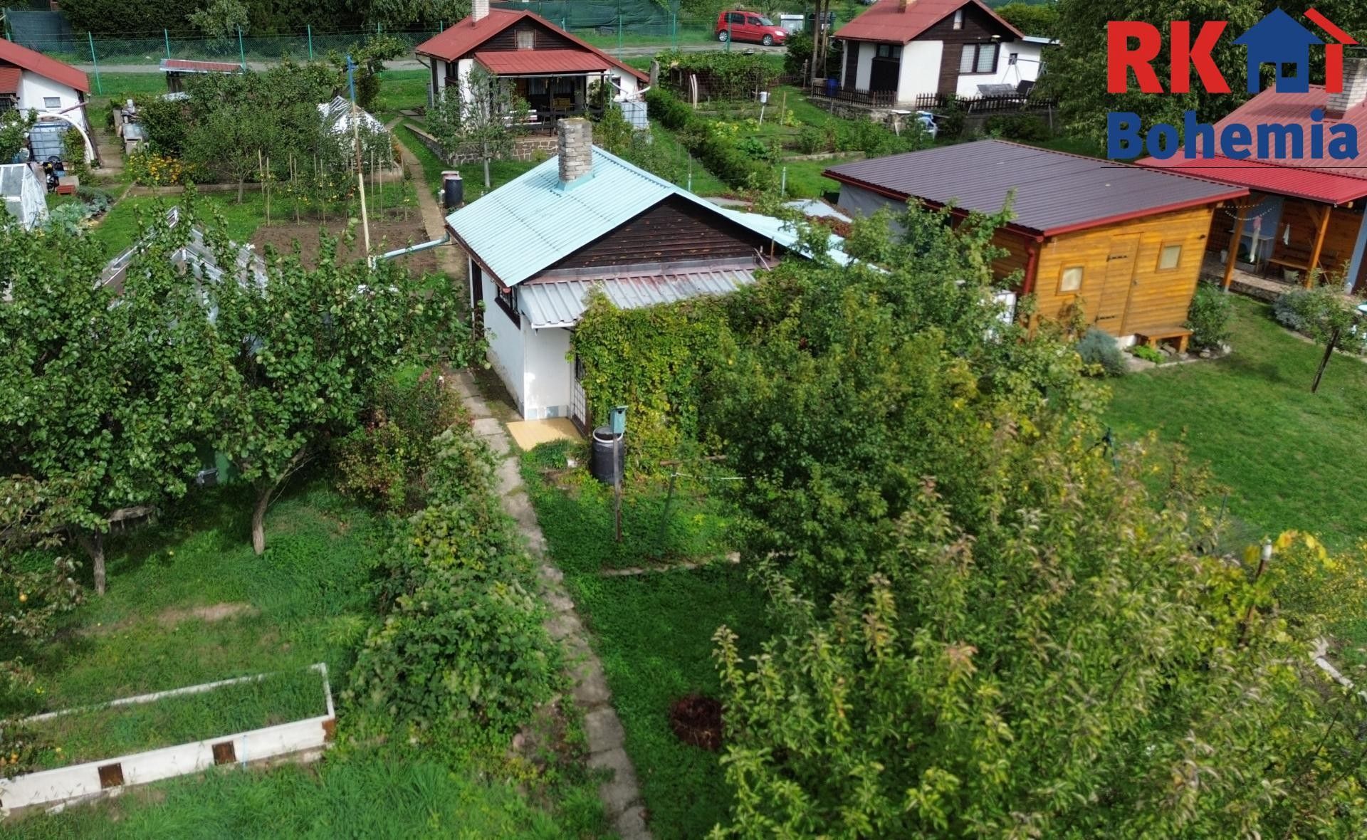 Chaty, Kosmonosy, 382 m² - 2