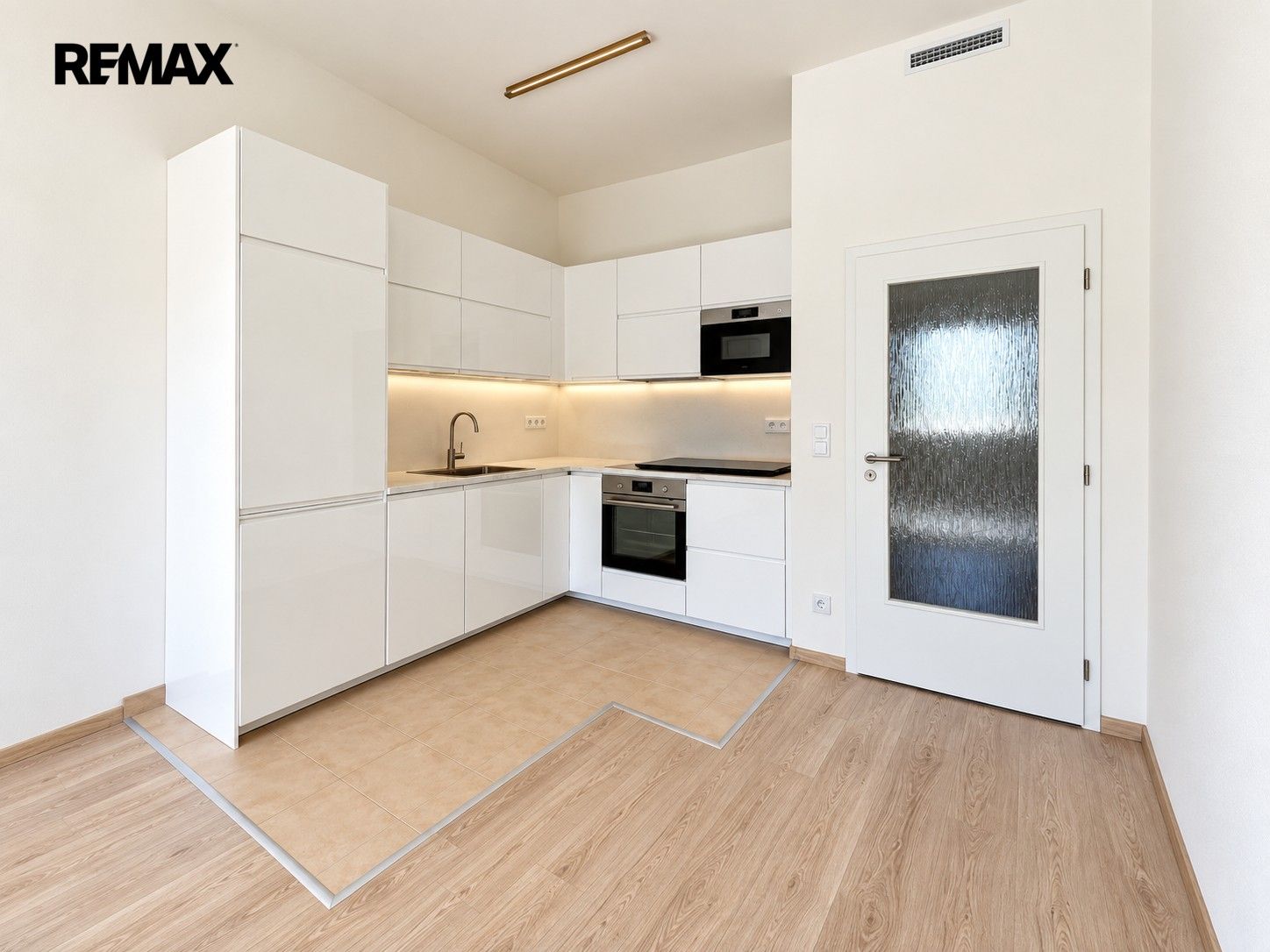 Prodej byt 3+kk - Arnošta Staňka 1685, Praha Hostivař, 60 m² - 5