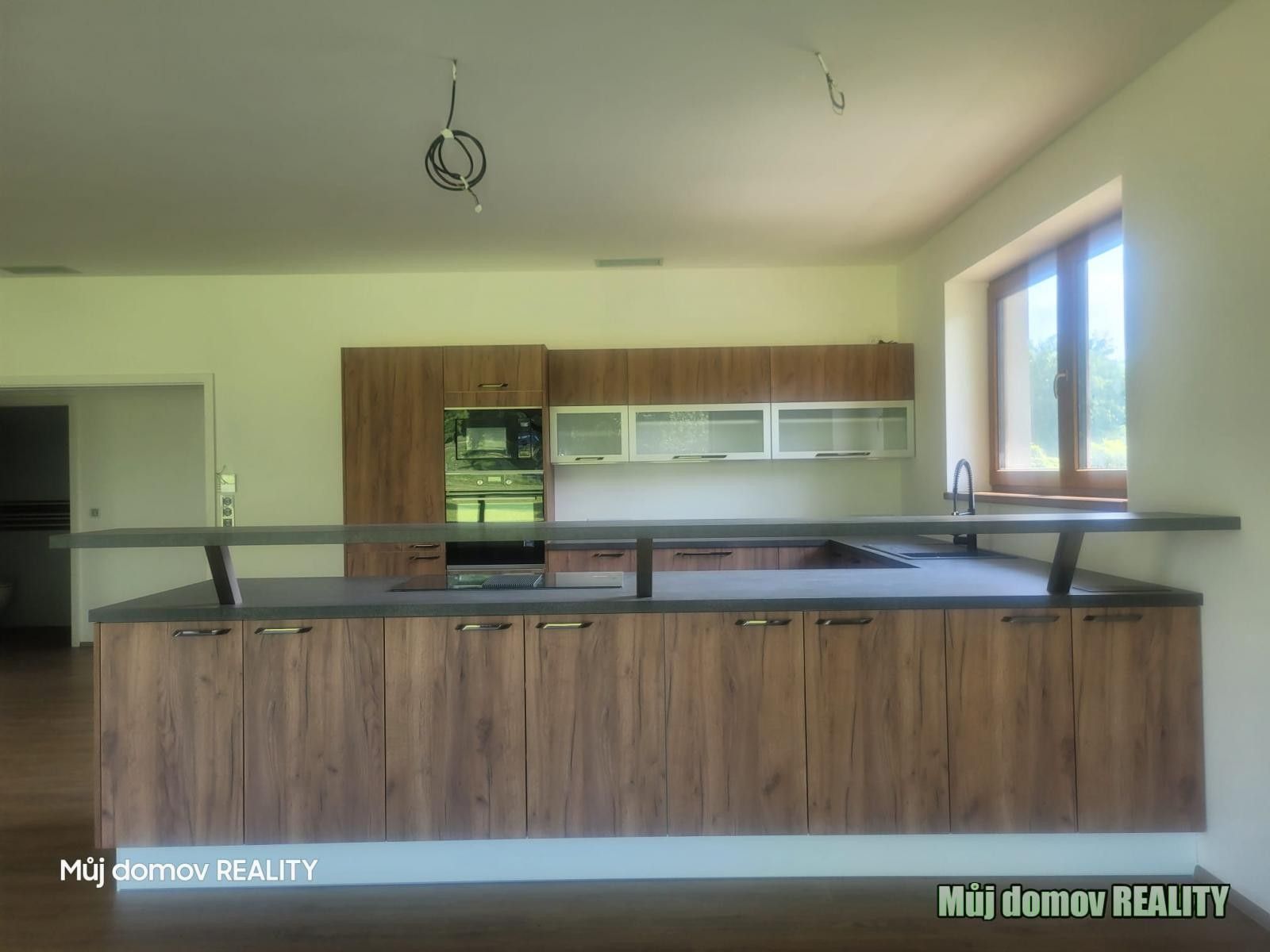 Pronájem rodinný dům - Horní Lomnice, Kunice, 296 m²