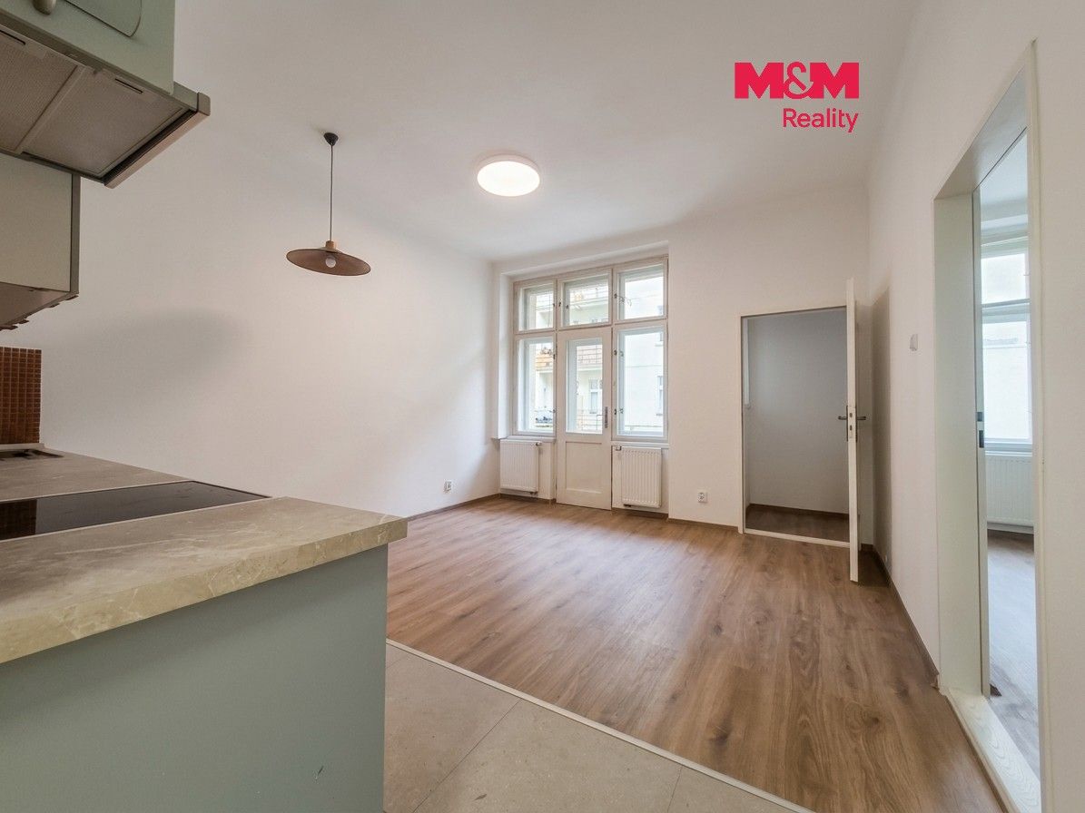 Byt 2+kk · 48 m² · Bulharská, Praha - 3