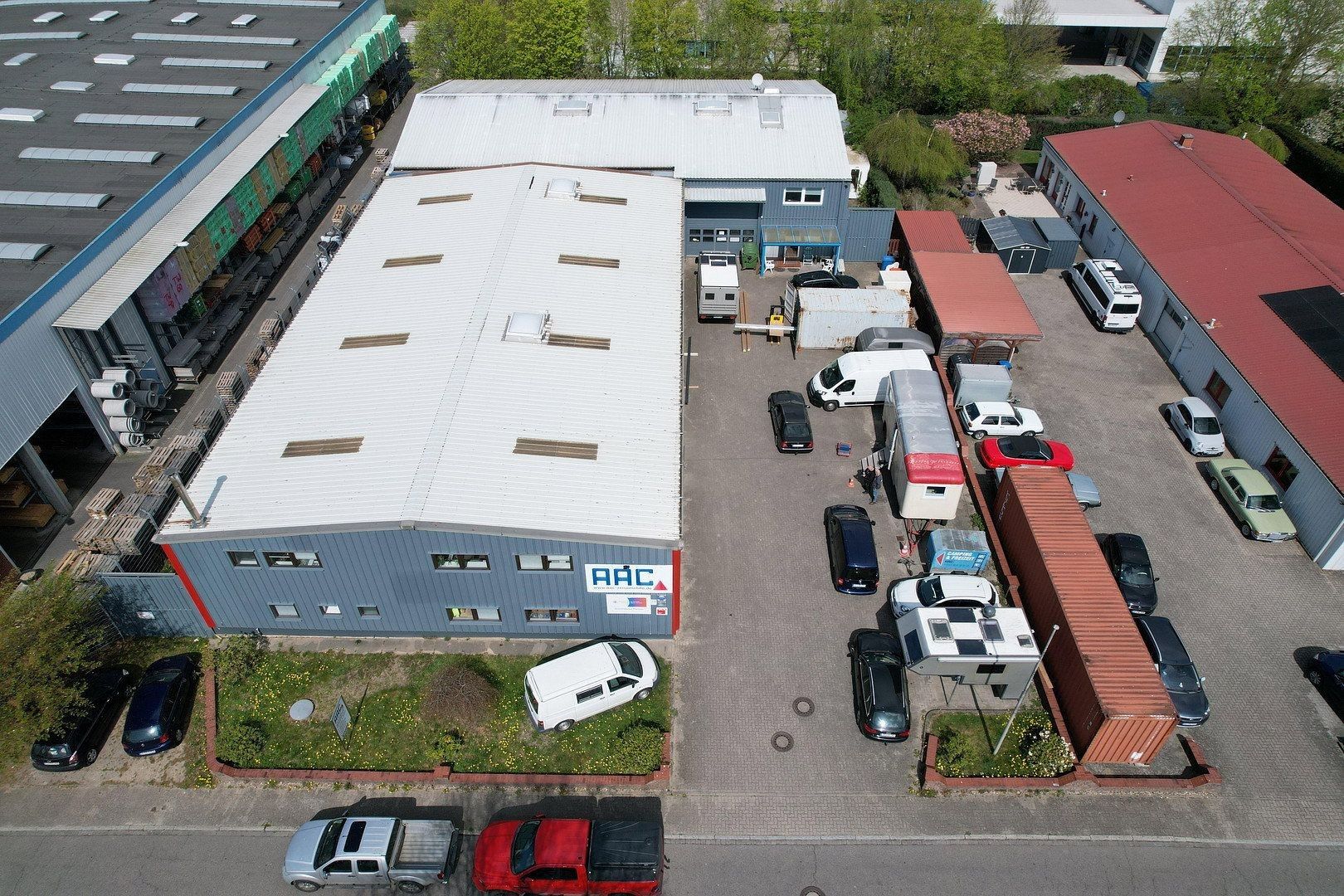 Obchodní prostory, Carl-Zeiss-Str. 7a, , Šlesvicko-Holštýnsko, 2 000 m²