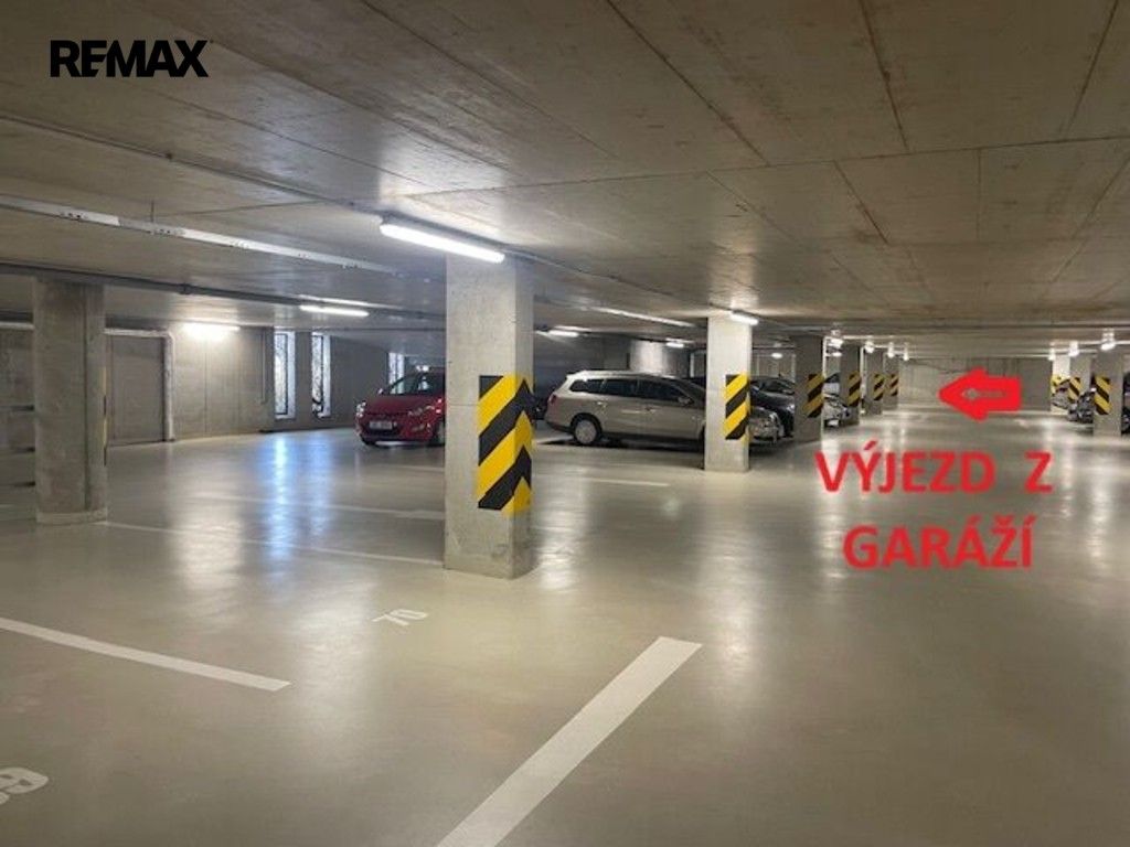 Nemovitost · 14 m² · V dolině 1533, Praha Michle - 4