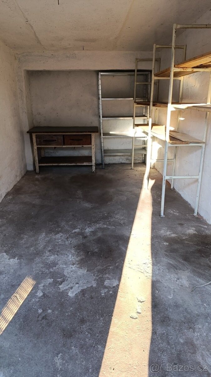 Pronájem garáž - Plzeň, 323 00