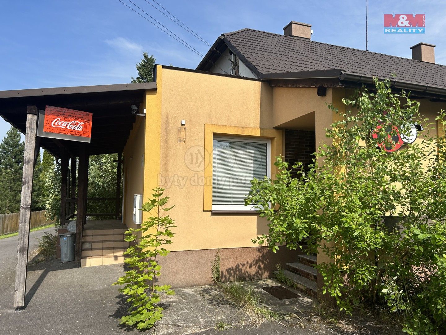 Restaurace, Vělopolí, 137 m²