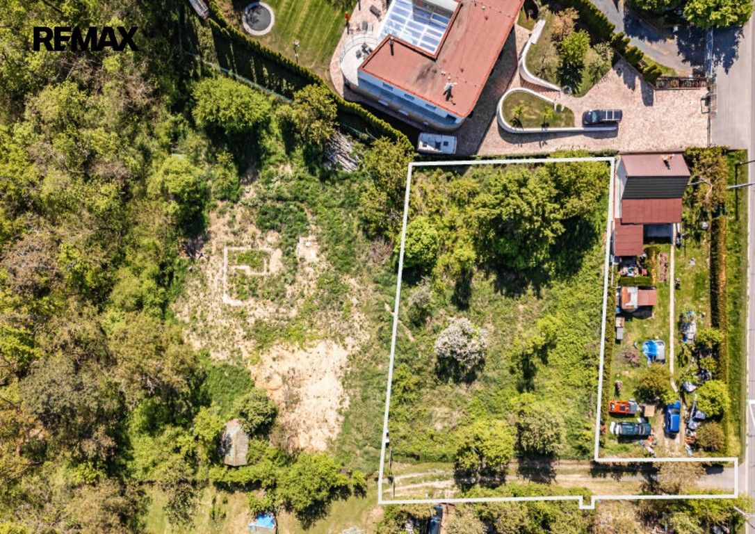 Pozemky pro bydlení, Husinec, 1 070 m² - 1
