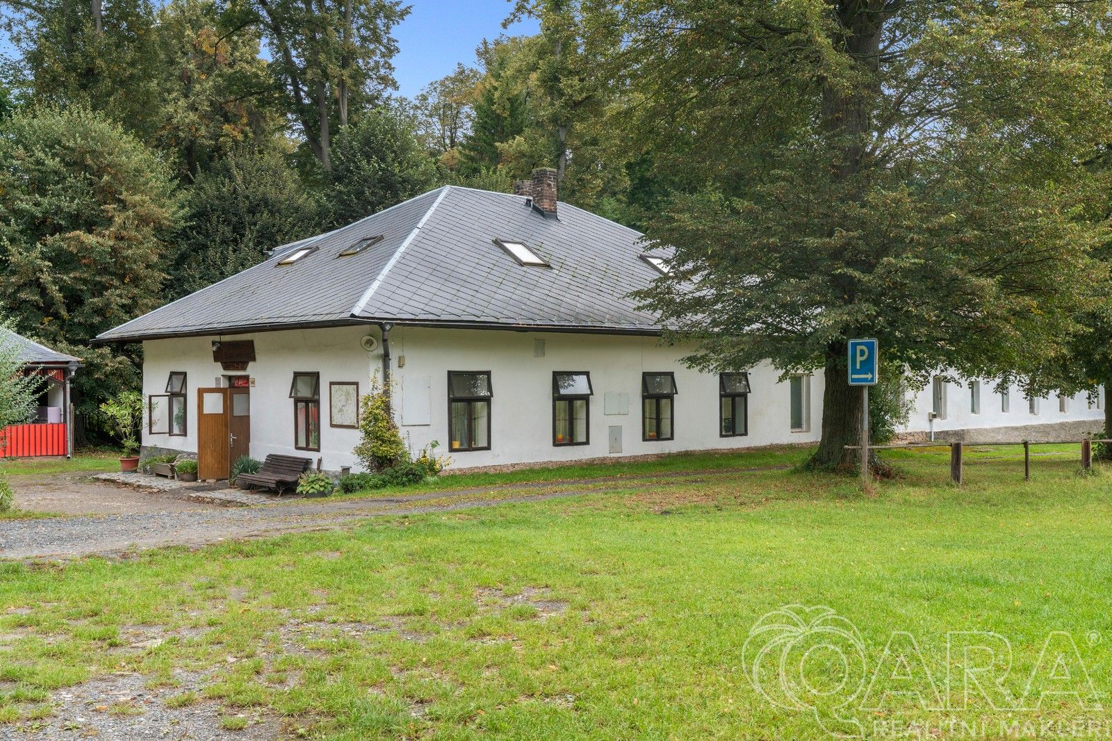 Prodej ubytovací zařízení - Roztěž, Vidice, 528 m²