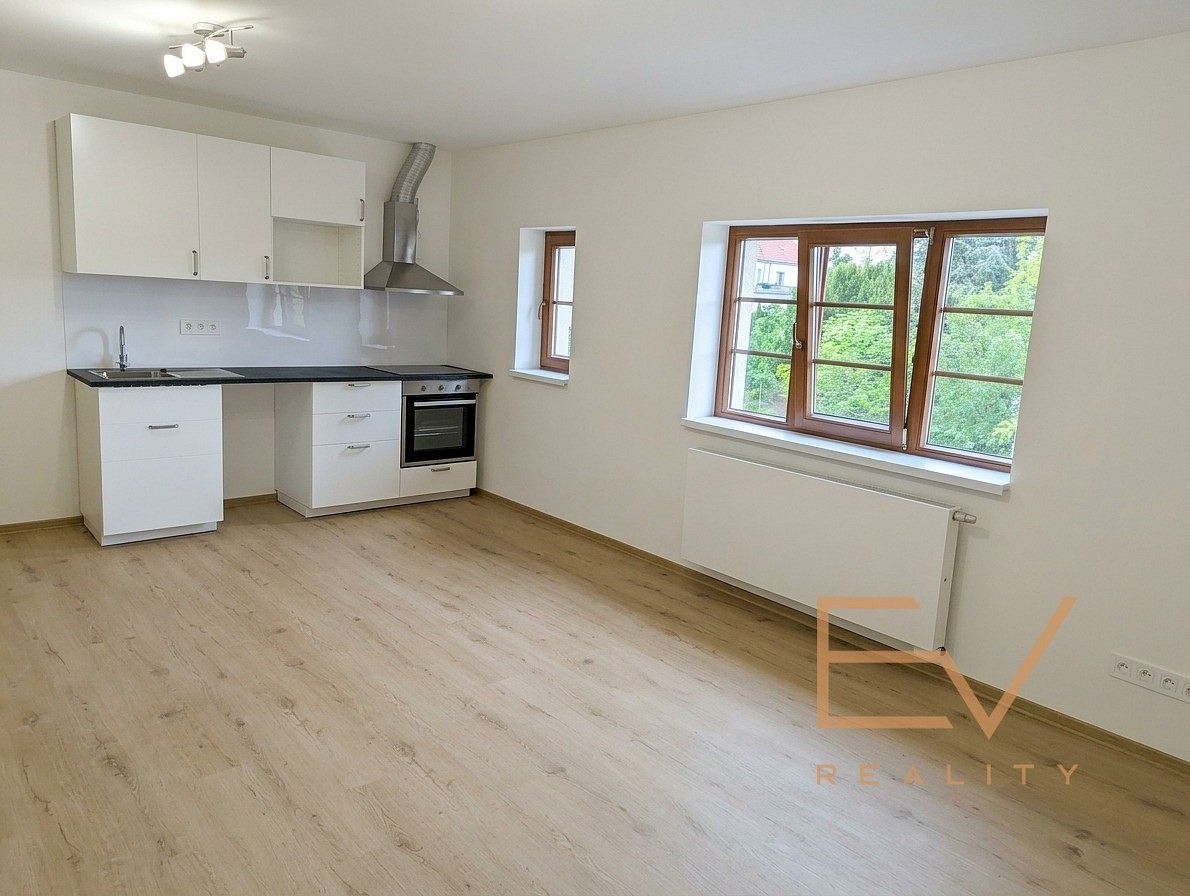 3+kk, Jeseniova, Praha 3 - Žižkov, 110 m² - 2
