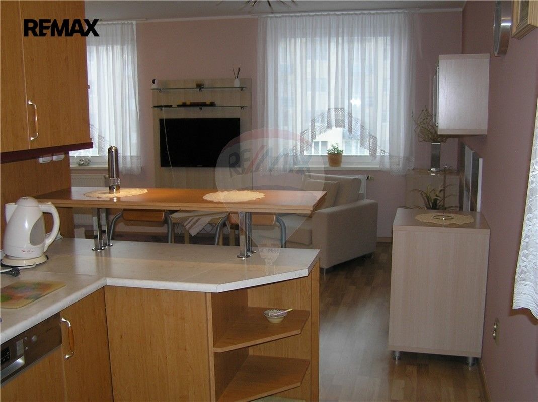 Byt 3+1 · 90 m² · Sluneční náměstí 2568, Praha Stodůlky - 3