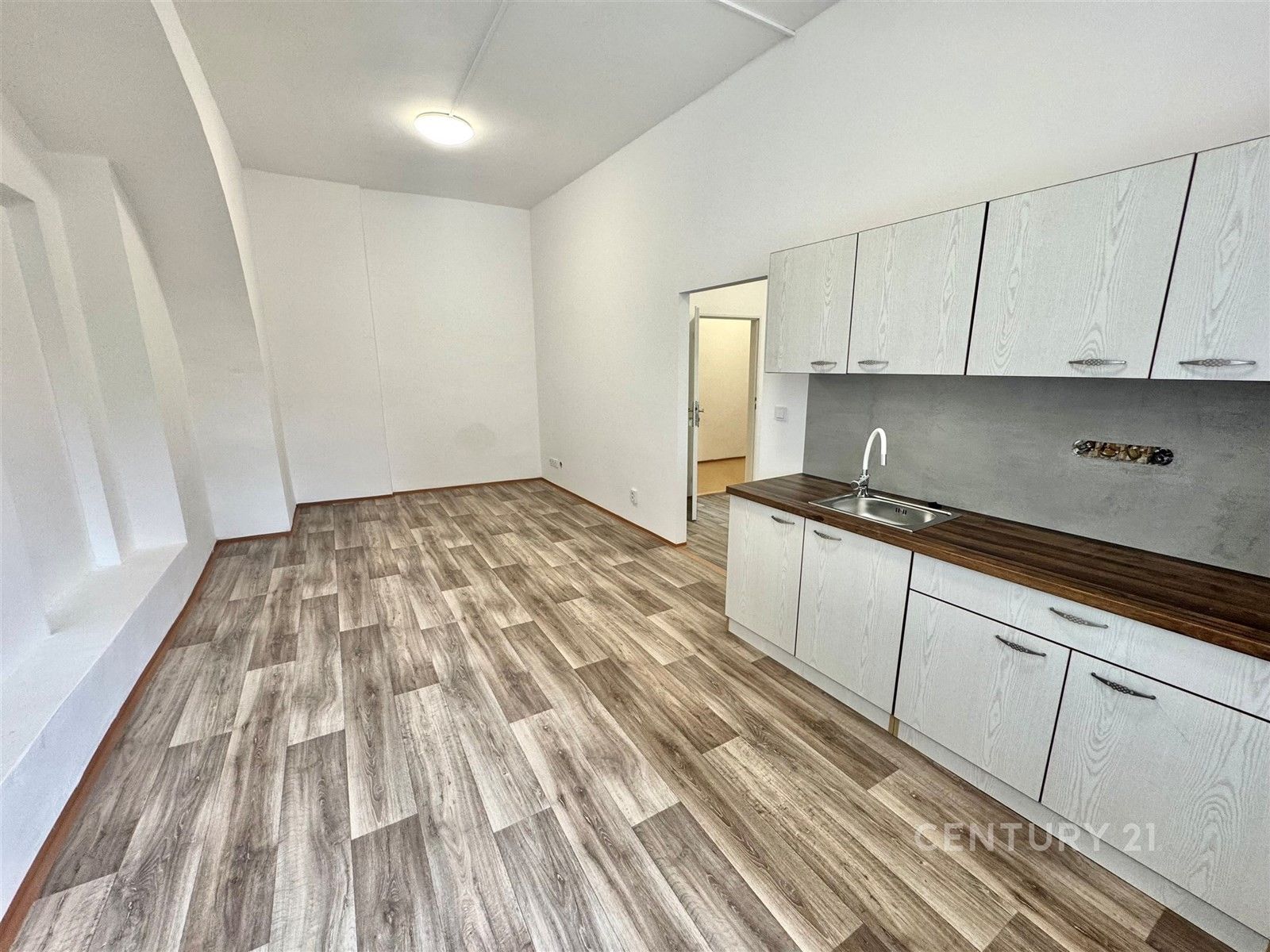 2+kk, Tkalcovská  , Brno, 53 m² - 1