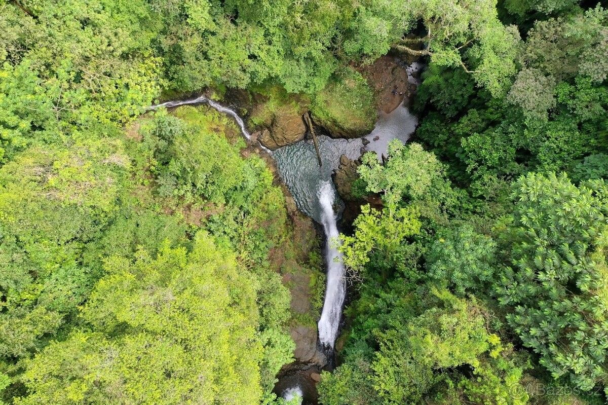Pozemky pro bydlení, 987 66, Zahraničí