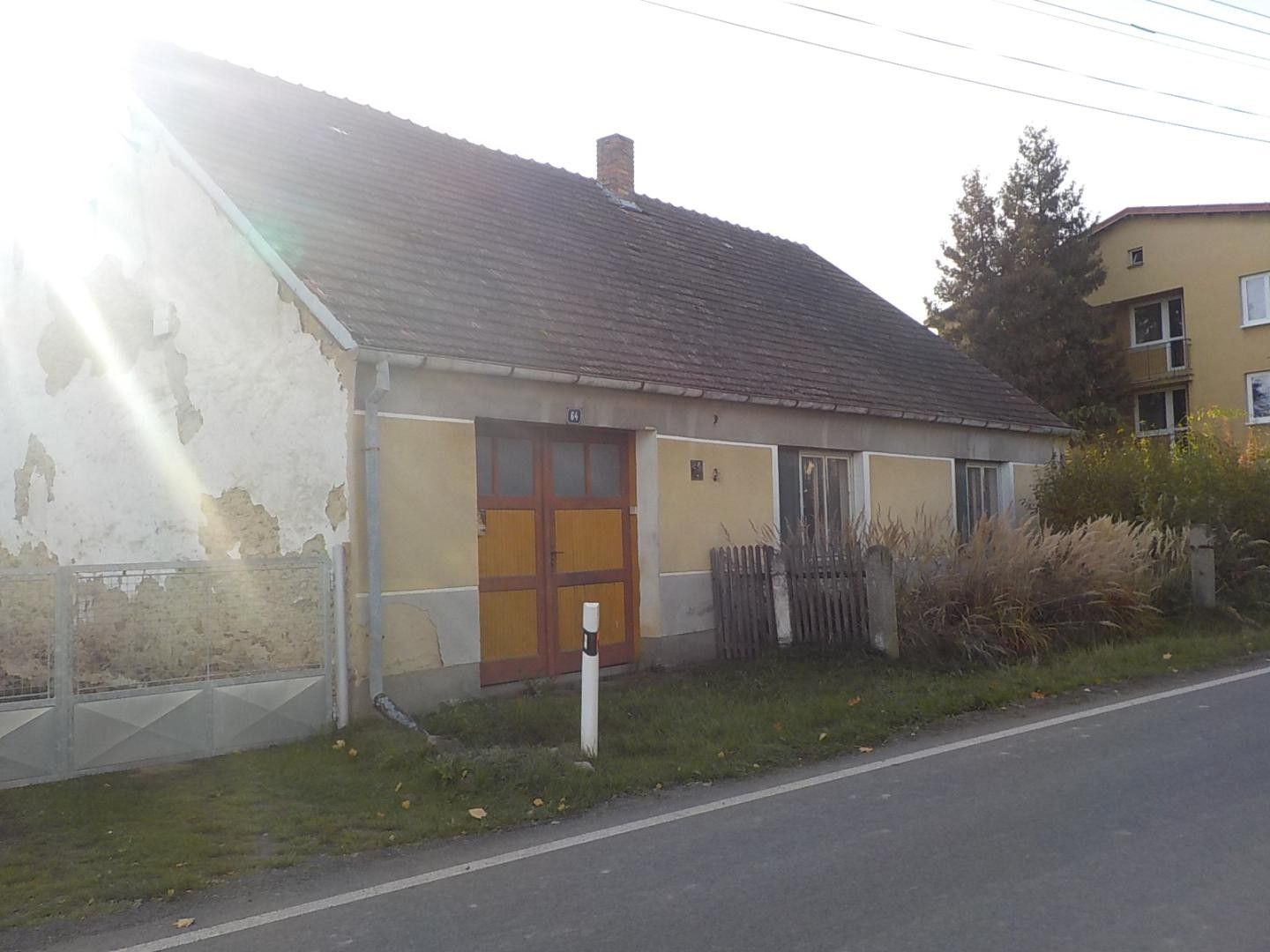 Prodej rodinný dům - Jižná, Pluhův Žďár, 200 m²