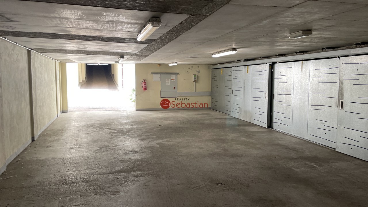 Pronájem garáž - Ruská, Praha, 16 m² - 5
