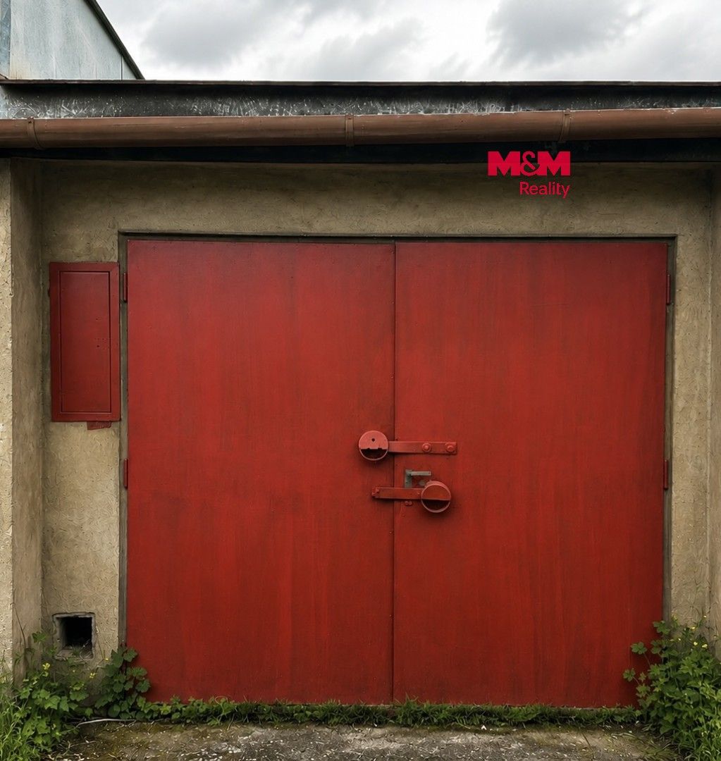 Garáže, Orlovská, Ostrava, 18 m² - 1
