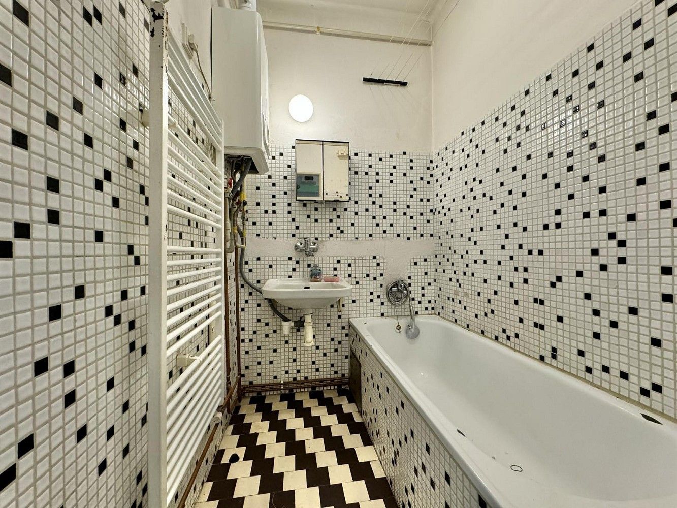 Pronájem byt 1+1 - Krnov - Pod Bezručovým vrchem, okres Bruntál, Moravskoslezský kraj, 35 m² - 2