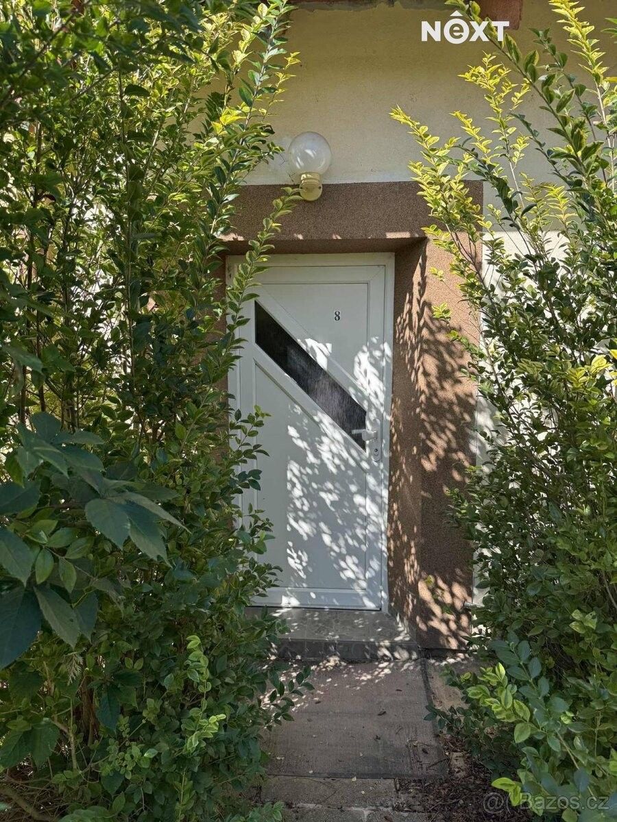 Byty, Zastávka u Brna, 664 84