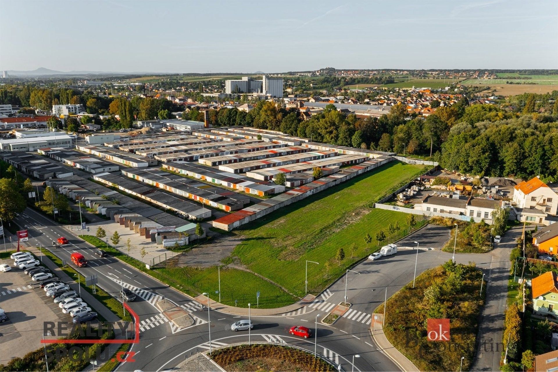 Pronájem komerční pozemek - Mělník, 6 990 m²