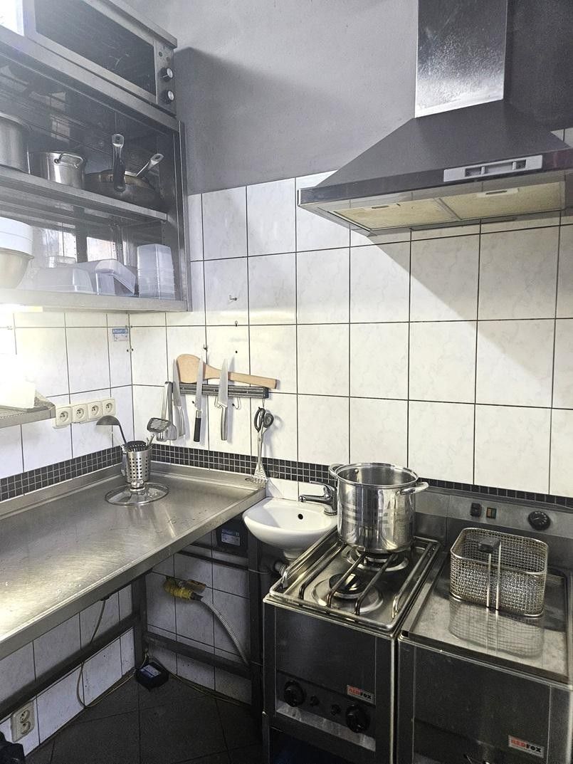 Pronájem restaurace - Bělehradská  , Praha, 130 m² - 5