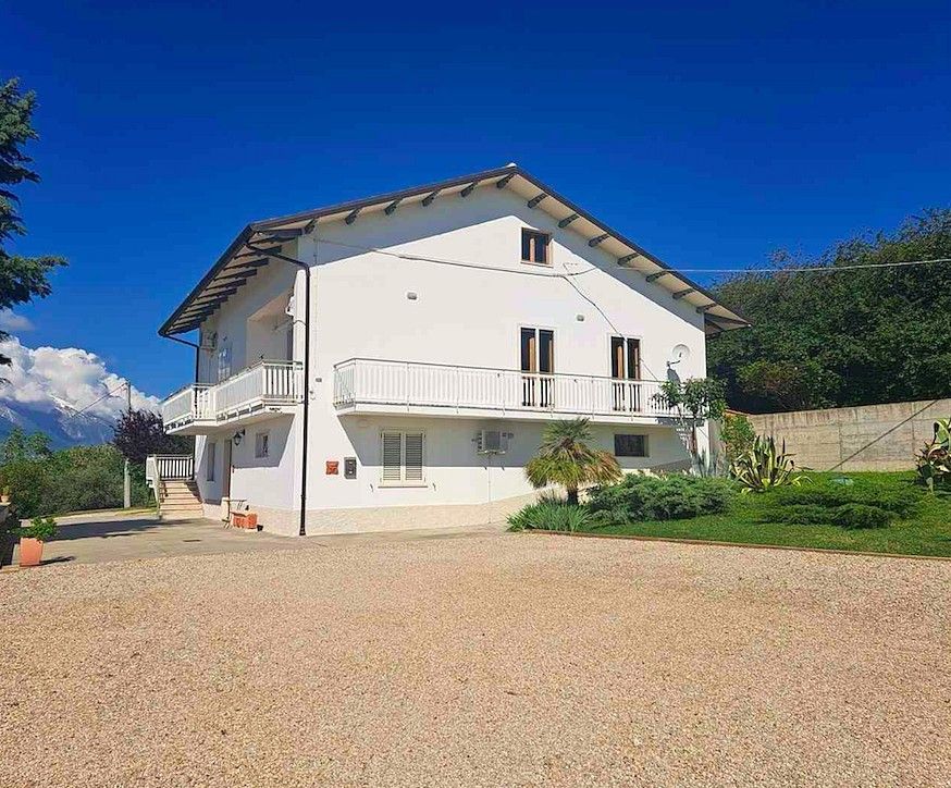 Prodej rodinný dům - Castiglione Messer Raimondo, Abruzzo, Itálie, 291 m² - 5