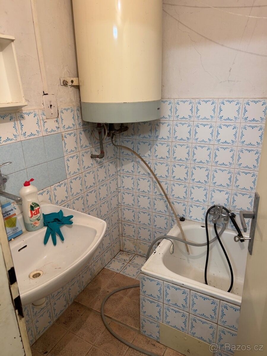 Prodej rodinný dům - Blatnice pod Svatým Antonínkem, 696 71 - 5