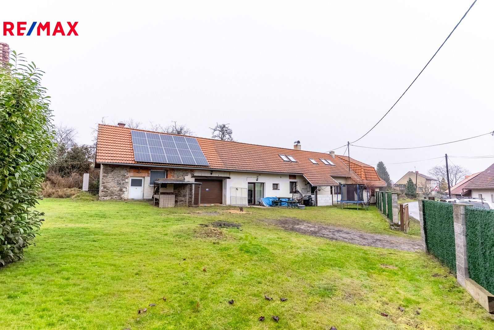 Prodej rodinný dům - Radslavice, Neveklov, 190 m²