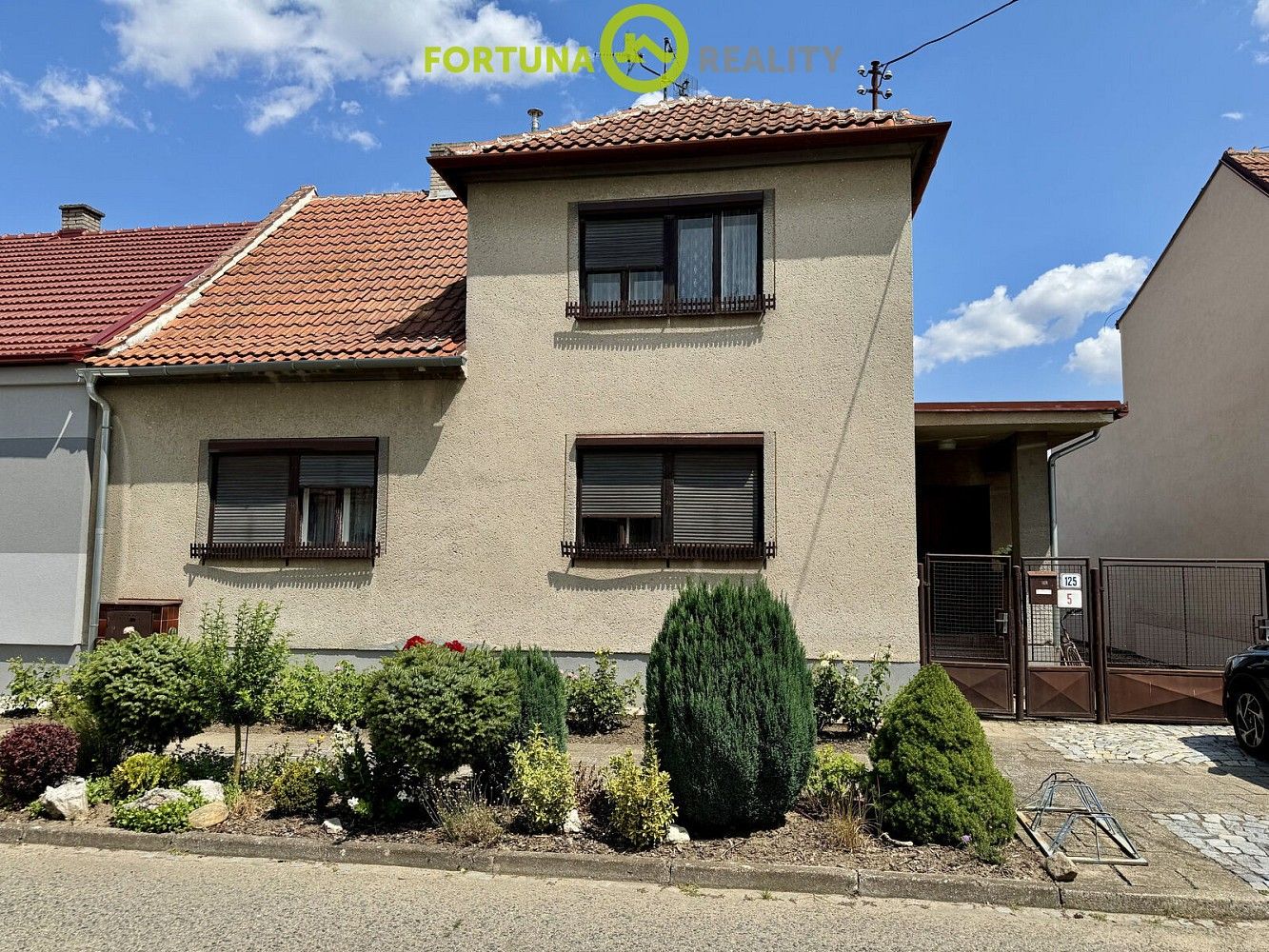 Rodinné domy, Růžová, Ladná, okres Břeclav, 152 m² - 1