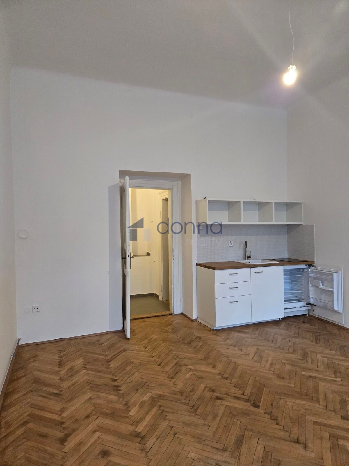 Byt 1+kk · 30 m² · Spálená, Praha Nové Město - 3