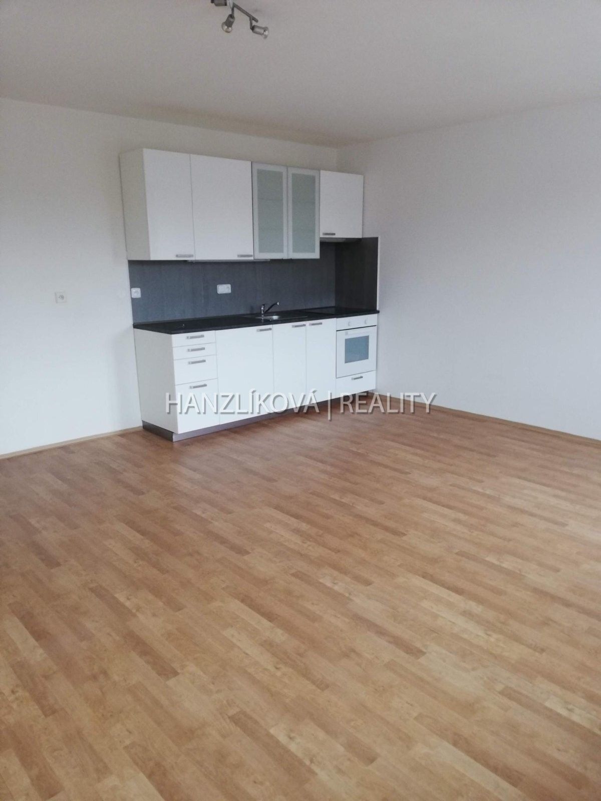 Byt 1+kk · 30 m² · Fráni Šrámka, České Budějovice 3 - 3