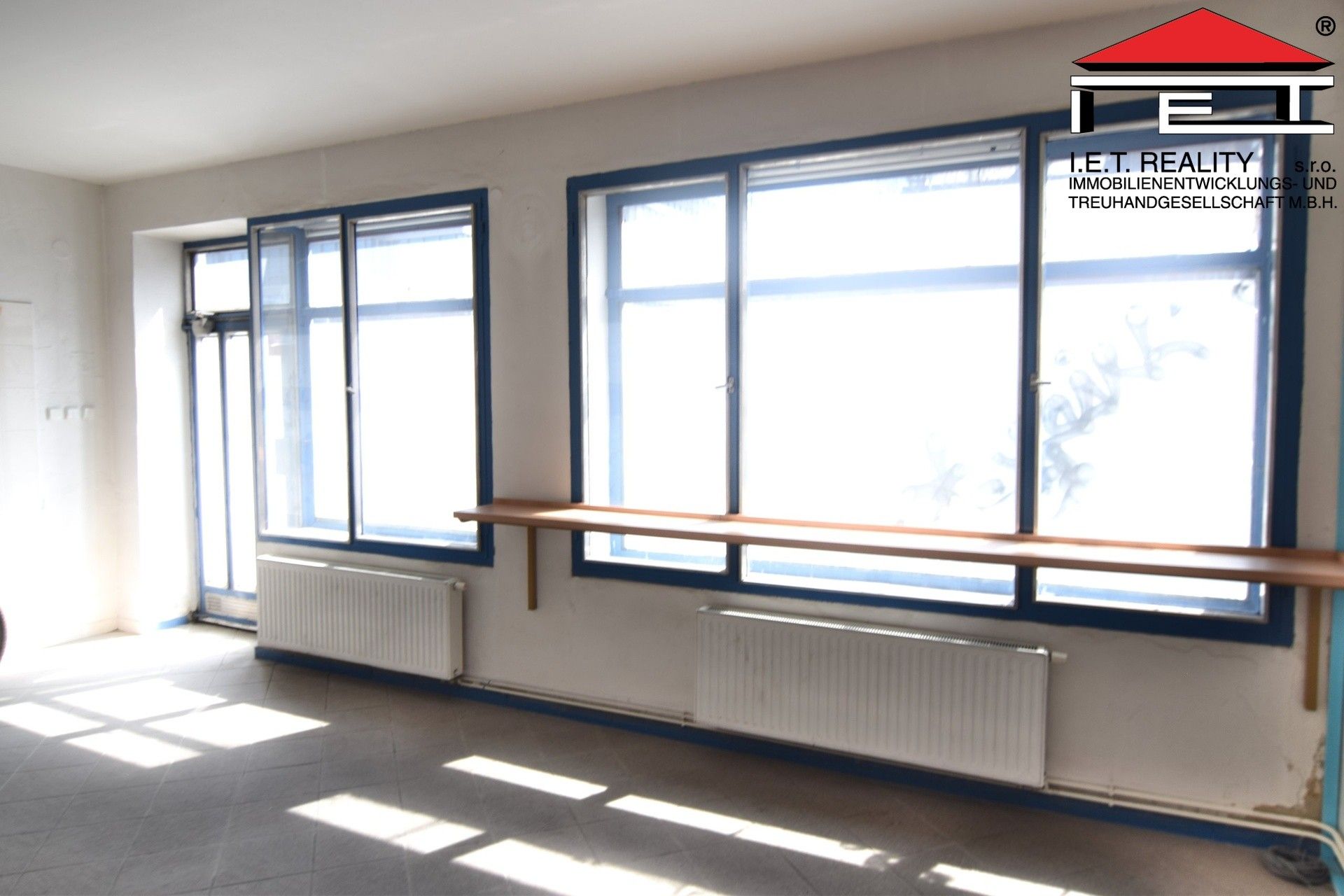Obchodní prostory · 47 m² · 28. října, Ostrava - 3