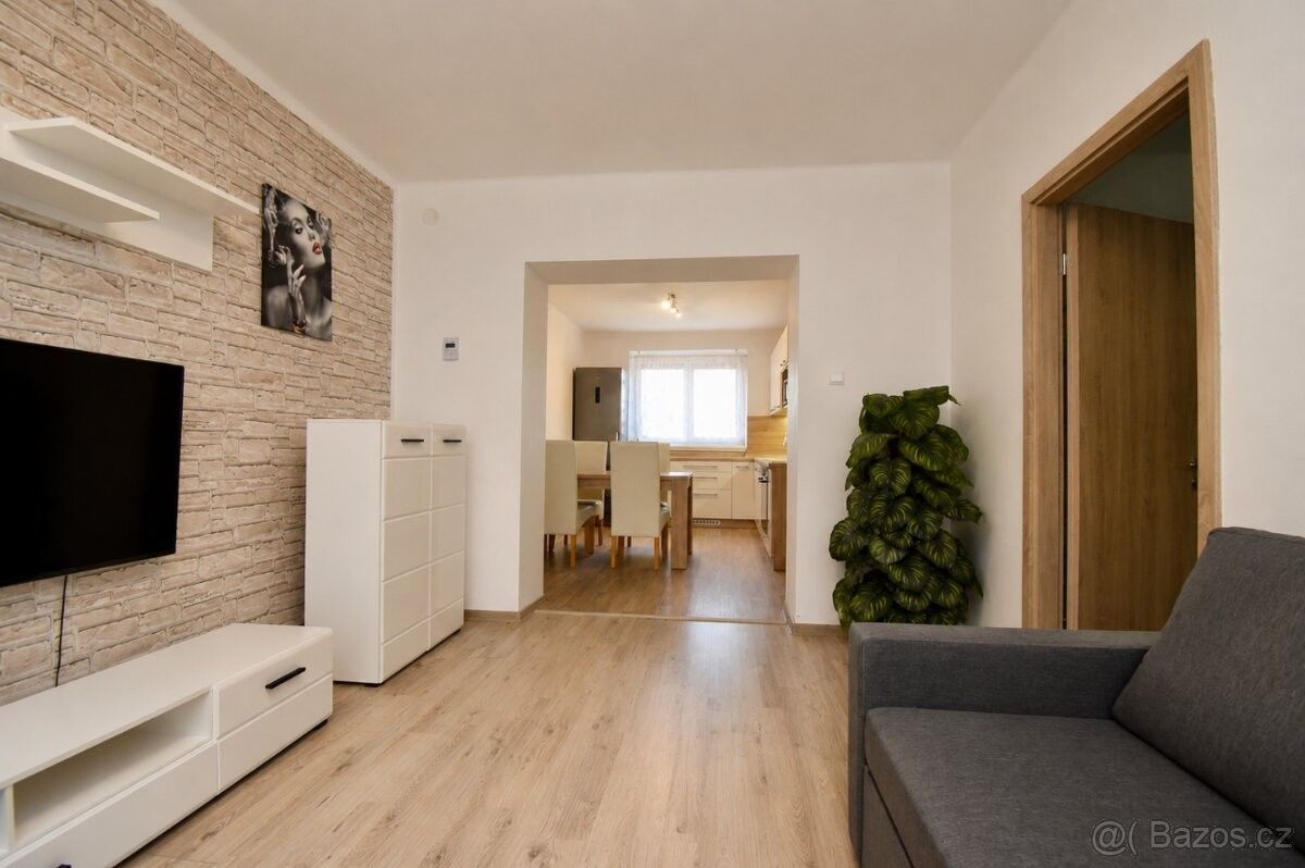 Byt · Chvaletice, 533 12 - 4