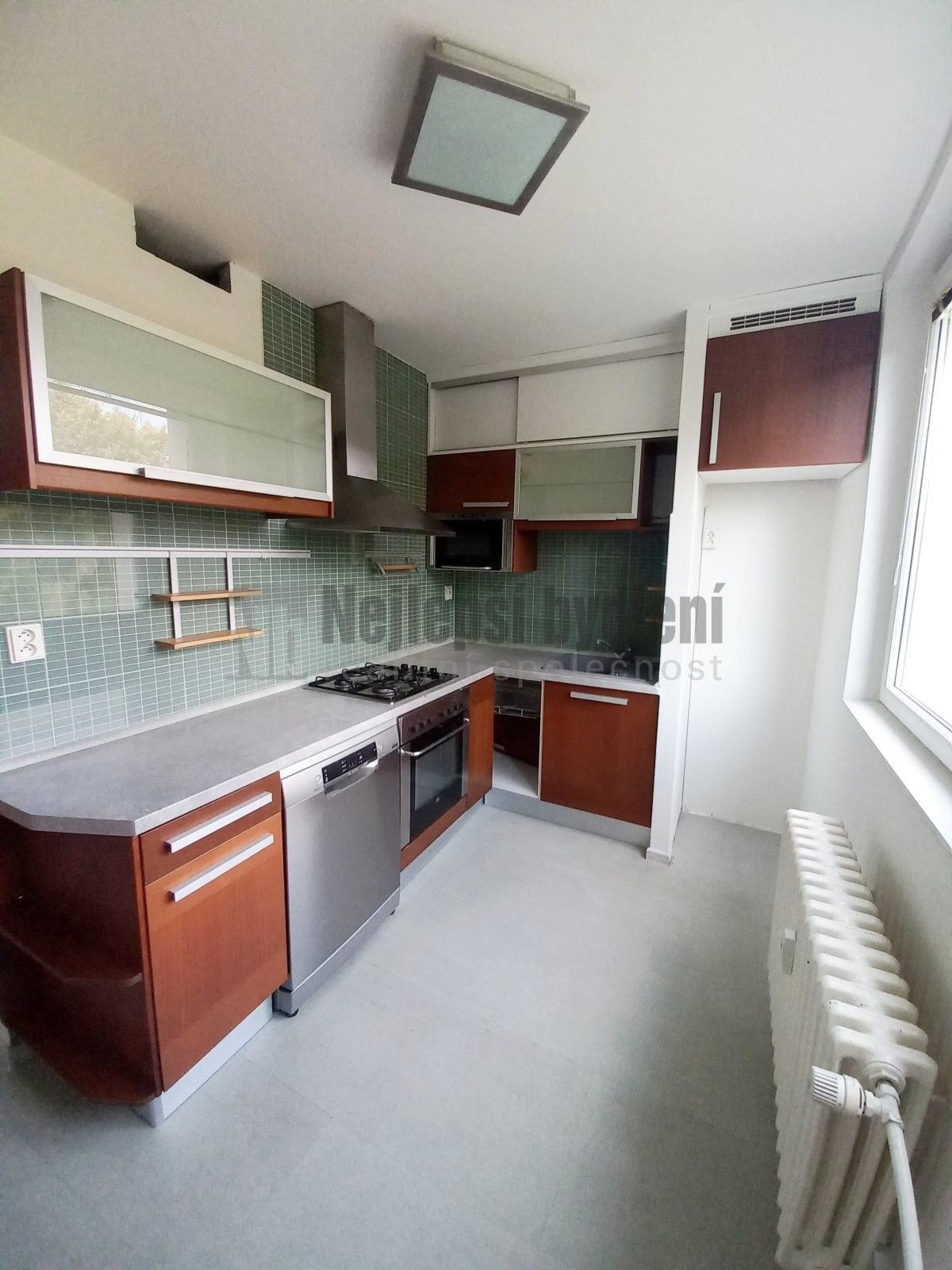 2+1, V Sídlišti, Rousínov, 53 m²