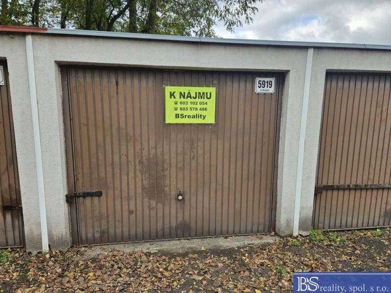 Garáže, Nová, Ústí nad Labem, 18 m² - 1